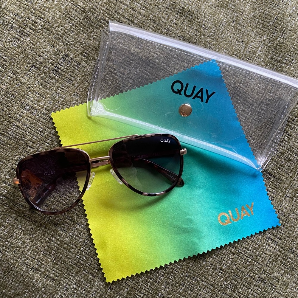 Quay High Key Mini